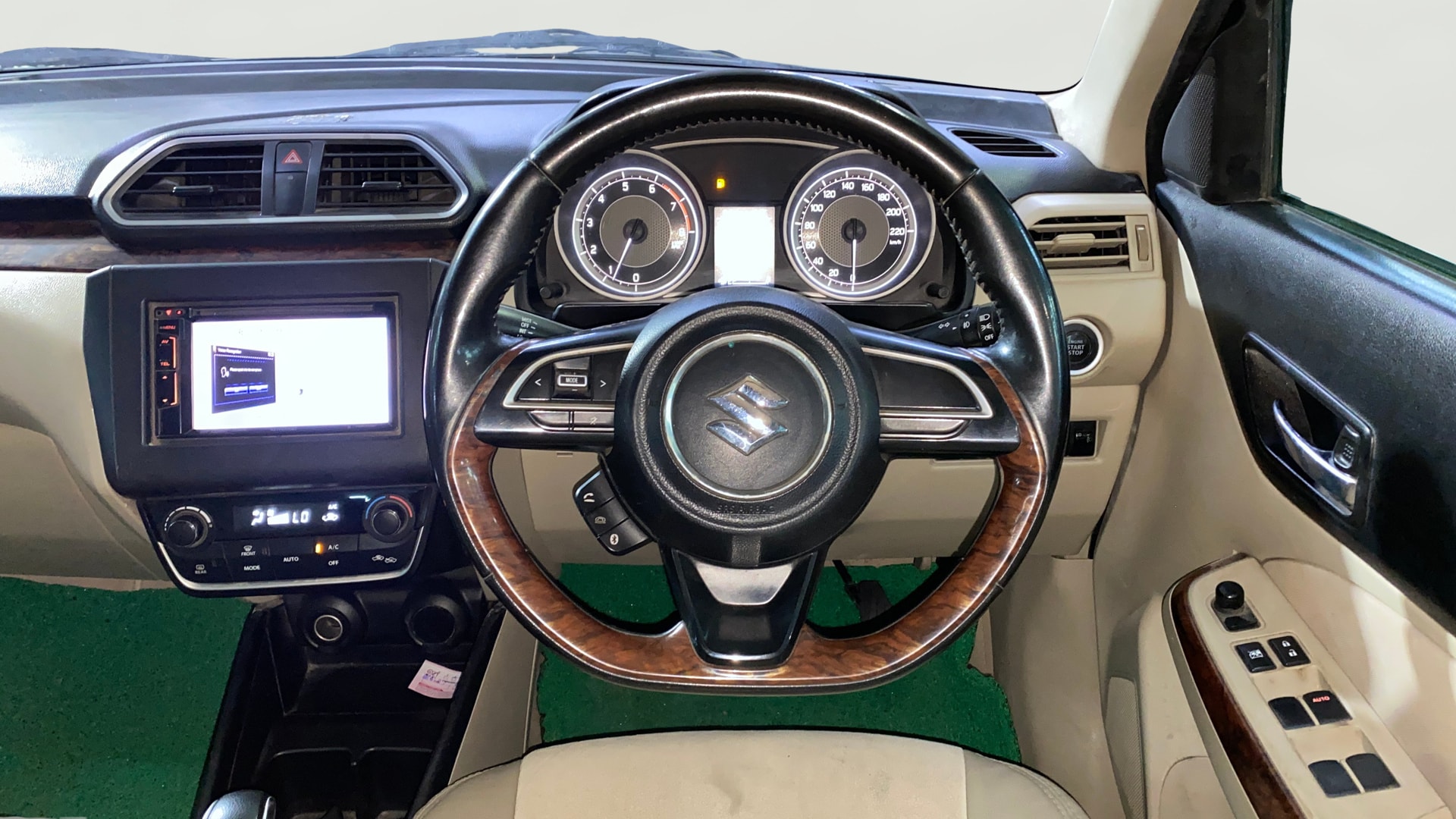 View 2019 Maruti Suzuki 1000 Base Variant Image 20 Used 2019 Maruti Suzuki 1000 Base Variant Image 20