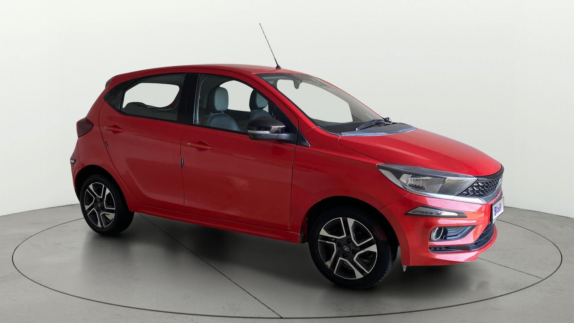 View 2021 Tata Tiago Revotorq XB Image 21 Used 2021 Tata Tiago Revotorq XB Image 21