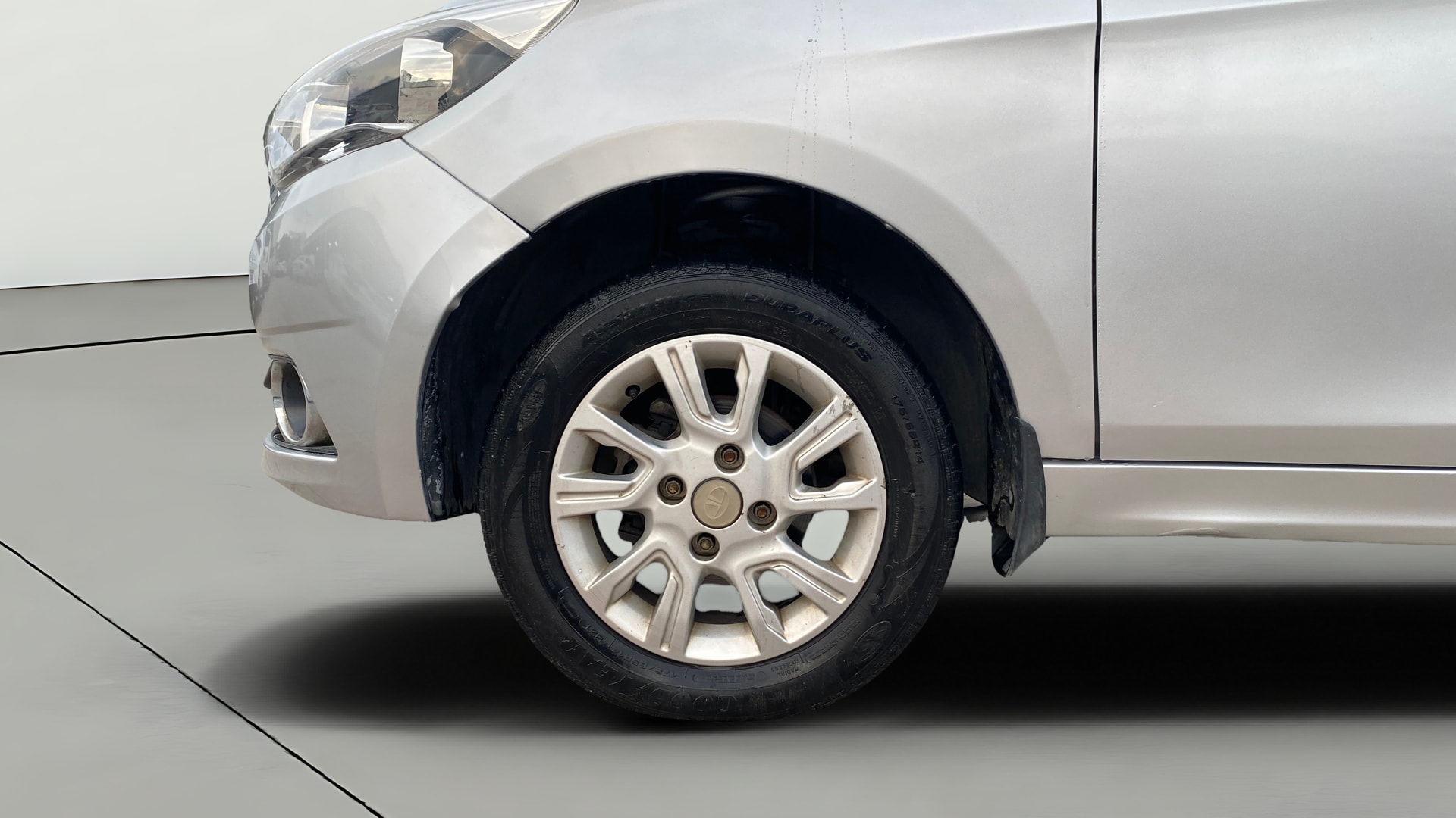 View 2018 Tata Tiago Revotorq XB Image 27 Used 2018 Tata Tiago Revotorq XB Image 27