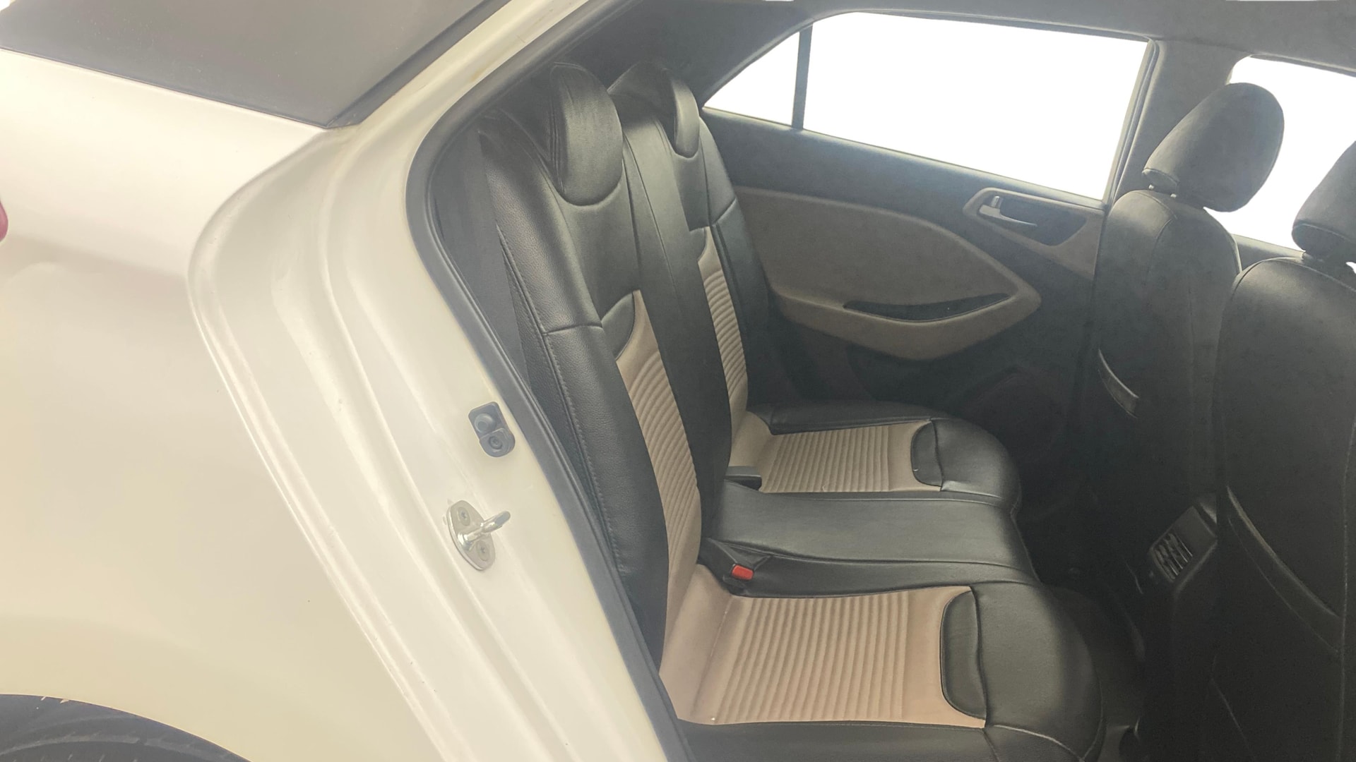 View 2015 Hyundai Elite i20 Magna 1.2 Image 29 Used 2015 Hyundai Elite i20 Magna 1.2 Image 29
