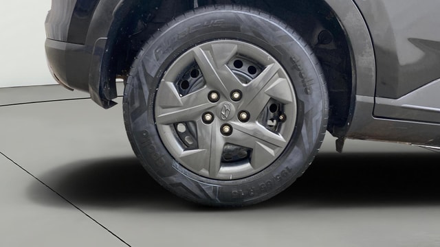 View Hyundai Venue Image 24 Used Hyundai Venue Image 24