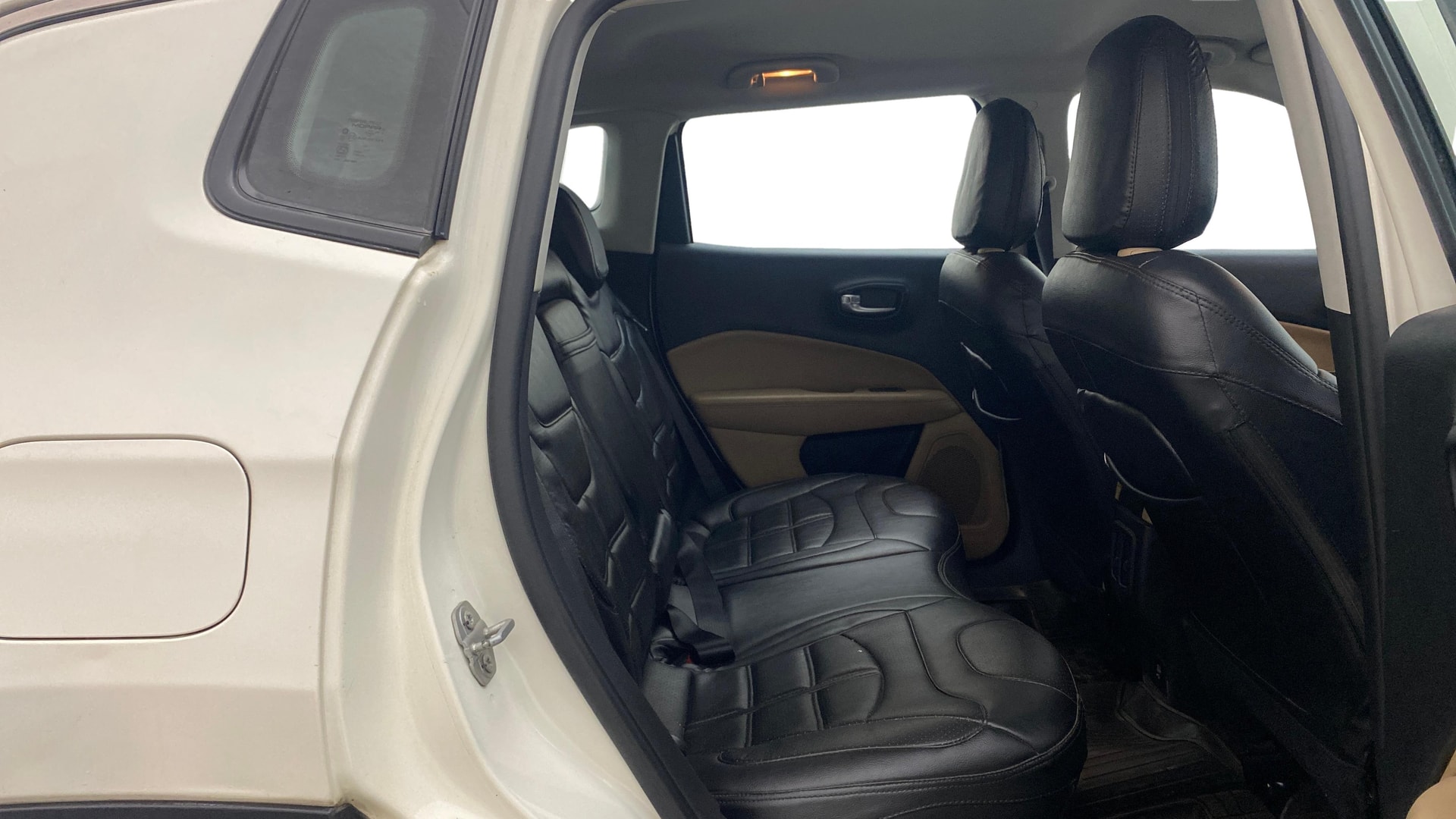 View 2017 Jeep Compass Longitude (O) 2.0 Diesel MT Image 28 Used 2017 Jeep Compass Longitude (O) 2.0 Diesel MT Image 28