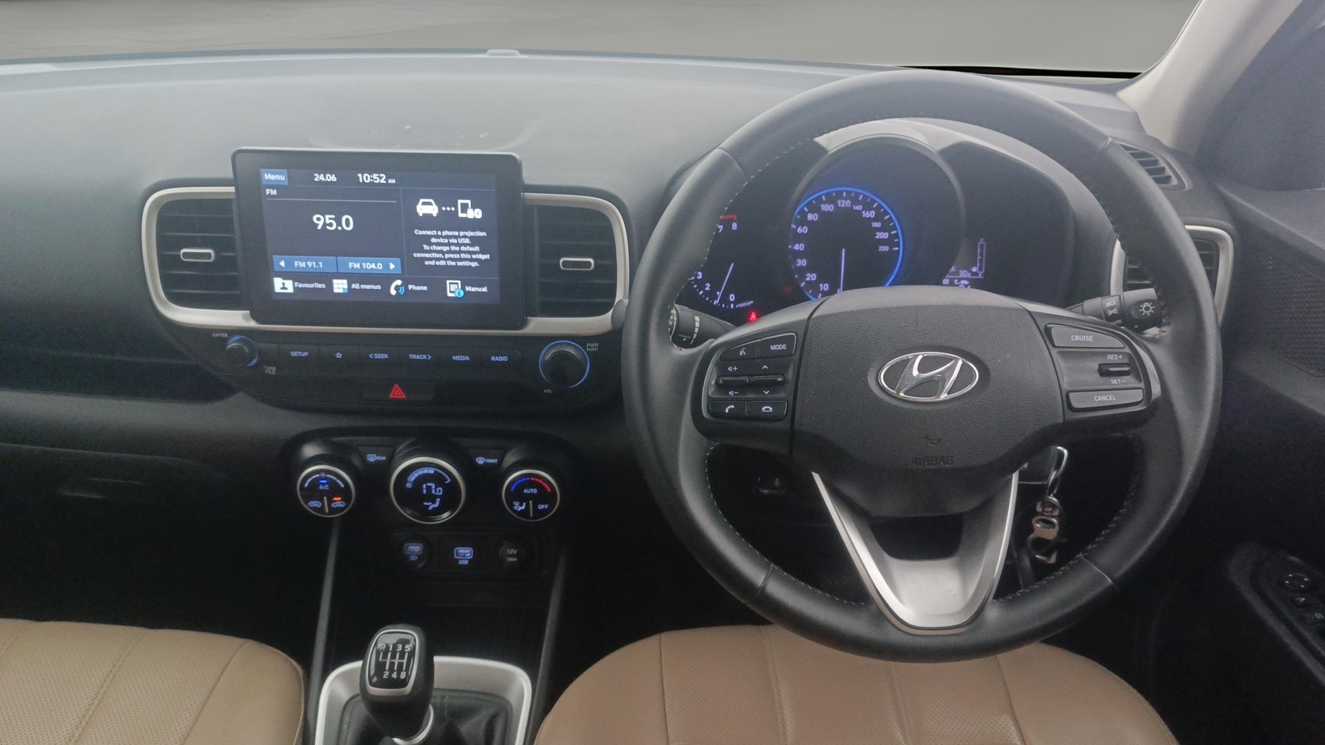 View 2020 Hyundai Venue SX 1.0 Petrol Image 21 Used 2020 Hyundai Venue SX 1.0 Petrol Image 21