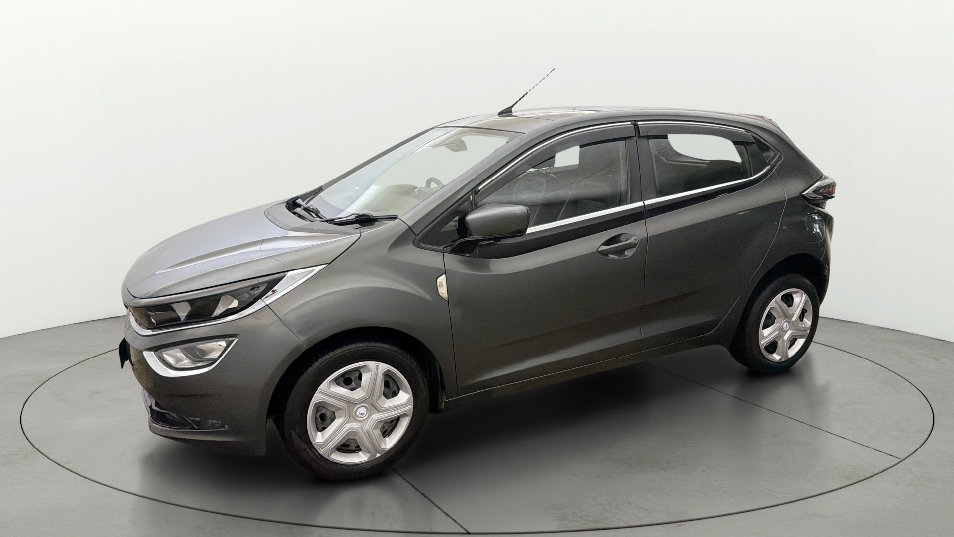 View 2022 Tata Altroz XT Petrol Image 36 Used 2022 Tata Altroz XT Petrol Image 36