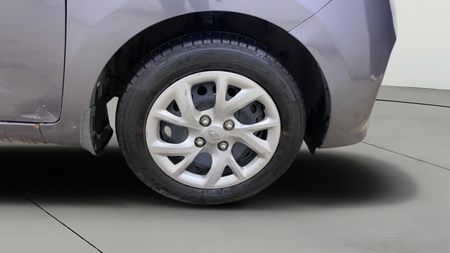 View Hyundai Grand i10 Image 39 Used Hyundai Grand i10 Image 39