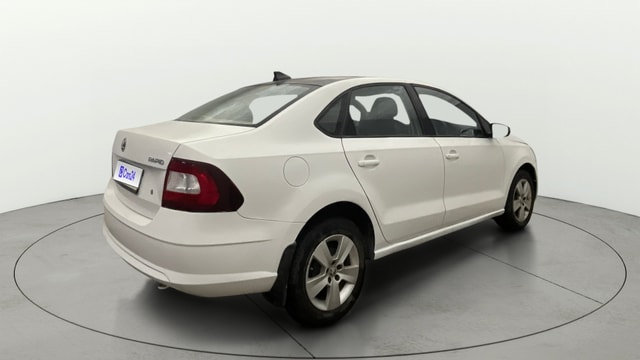 View Skoda Rapid Image 41 Used Skoda Rapid Image 41