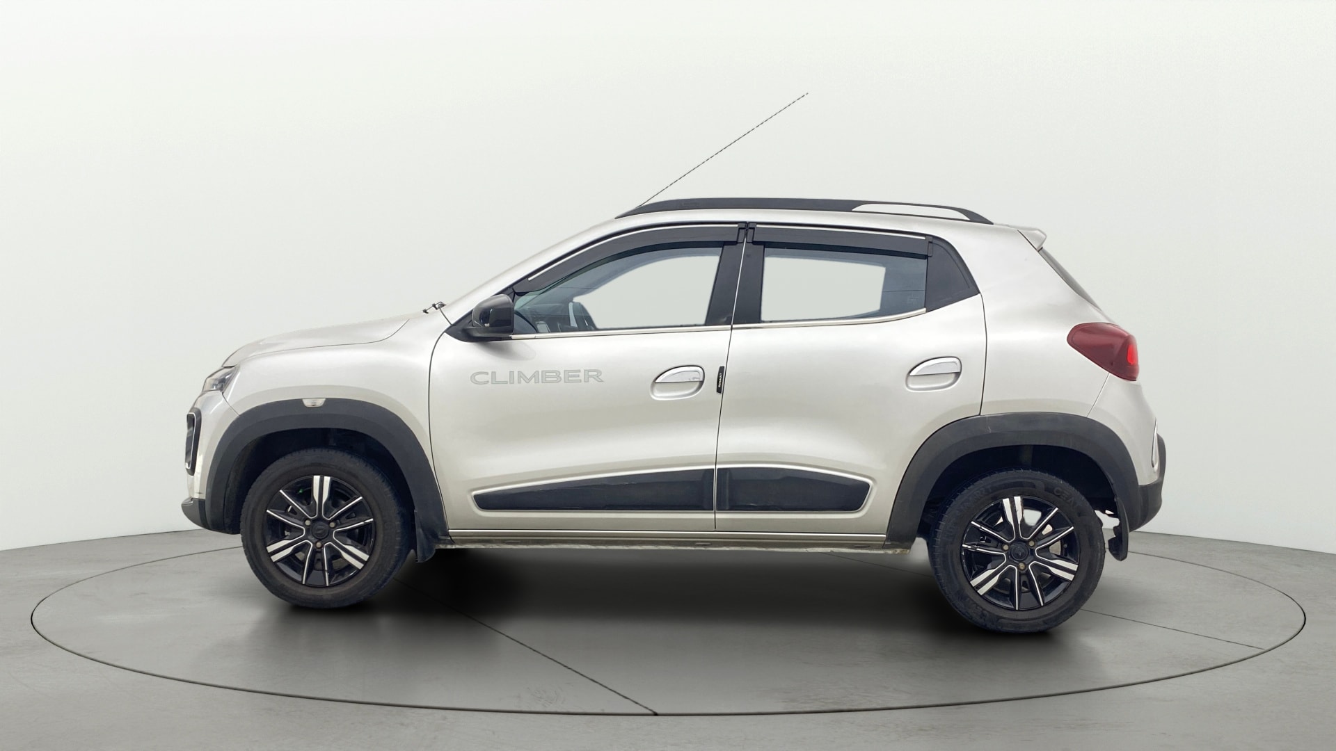 View 2023 Renault Kwid RXL 1.0 BS IV Image 5 Used 2023 Renault Kwid RXL 1.0 BS IV Image 5