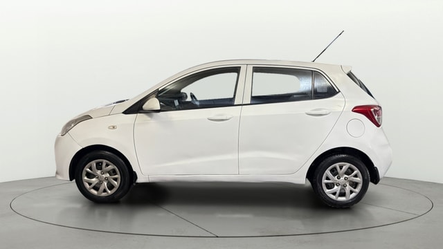 View Hyundai Grand i10 Image 5 Used Hyundai Grand i10 Image 5