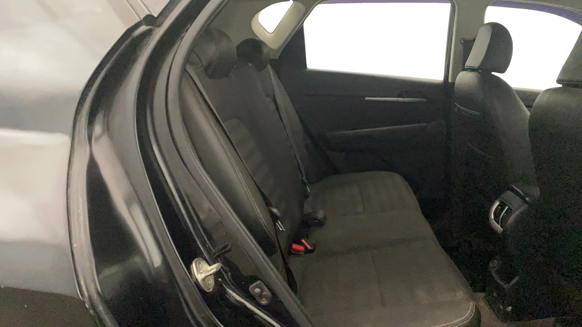 View 2020 Kia Sonet HTK Plus iMT Petrol Image 38 Used 2020 Kia Sonet HTK Plus iMT Petrol Image 38