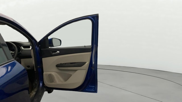 View Renault Triber Image 47 Used Renault Triber Image 47