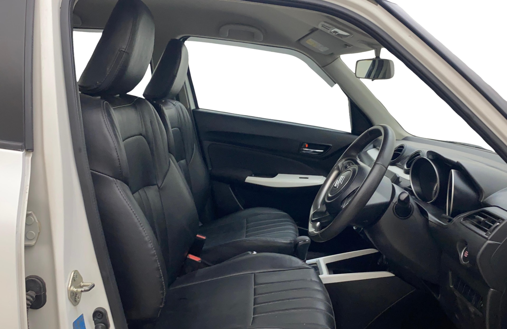 View 2019 Maruti Suzuki 1000 Base Variant Image 26 Used 2019 Maruti Suzuki 1000 Base Variant Image 26