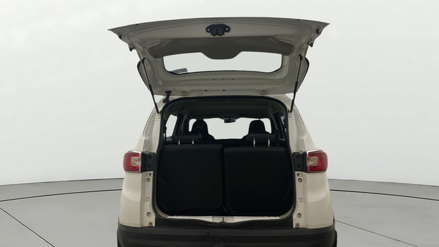 View Renault Triber Image 17 Used Renault Triber Image 17