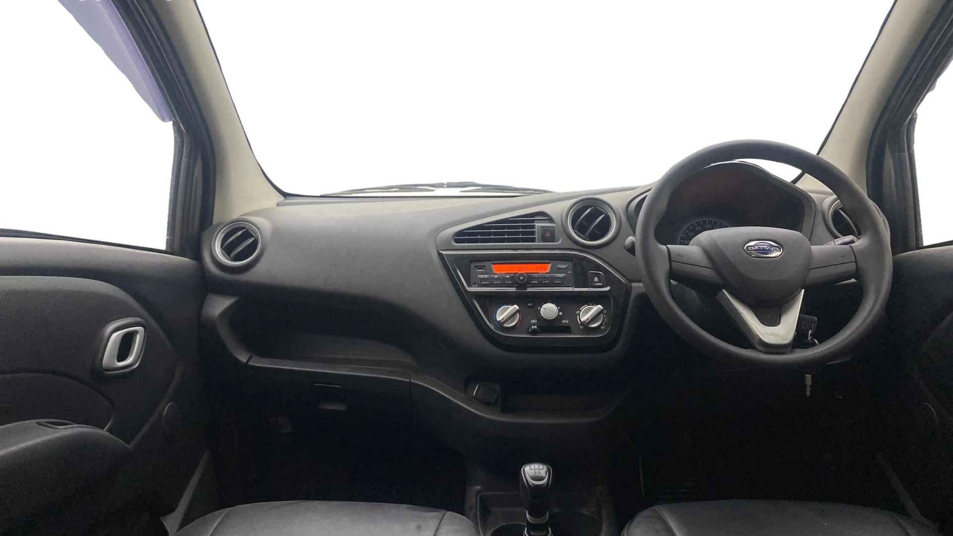 View 2019 Datsun Redi GO T(O)-0.8L BS IV Image 15 Used 2019 Datsun Redi GO T(O)-0.8L BS IV Image 15
