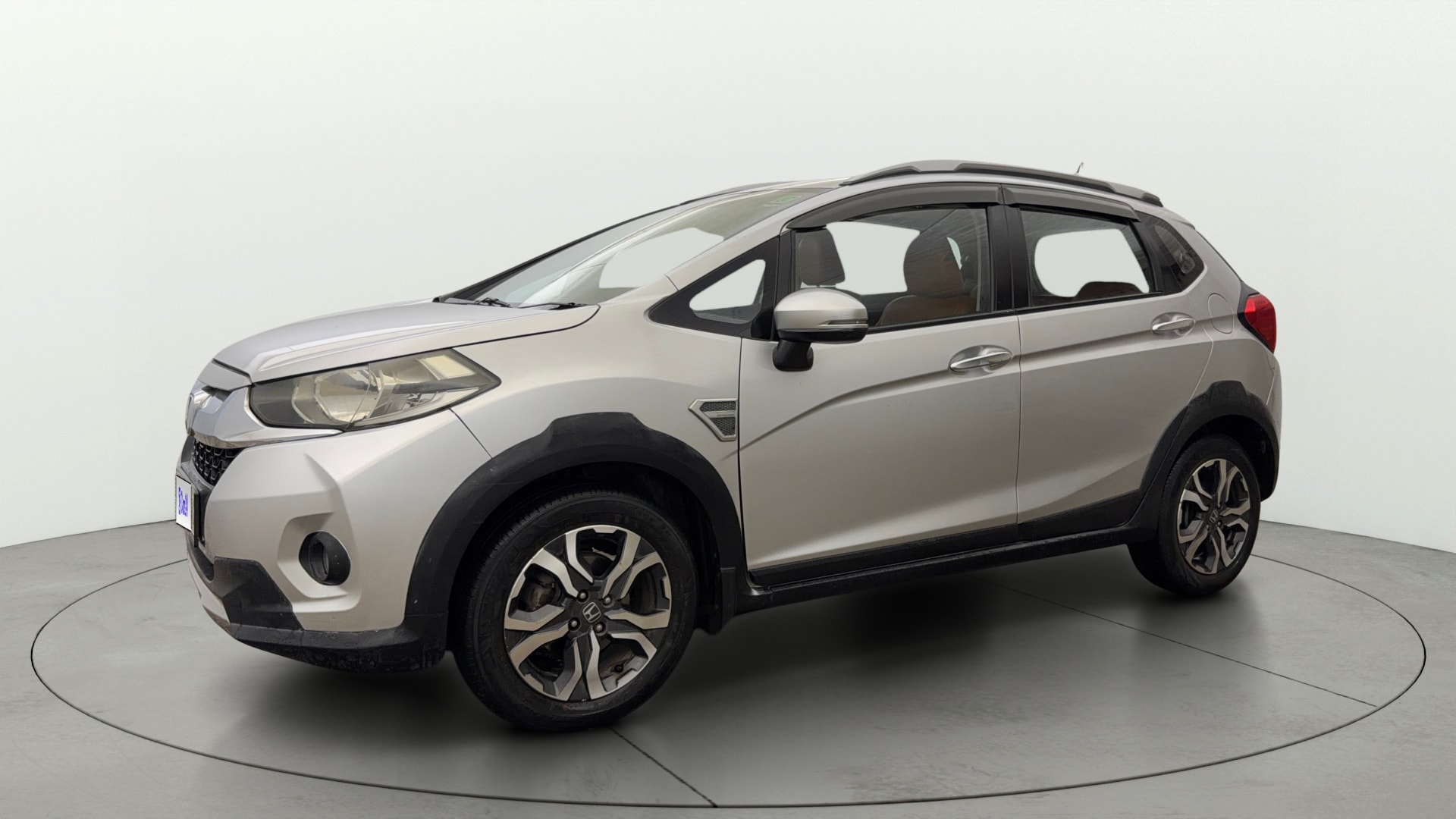 View 2018 Honda WR-V S MT Diesel Edge Edition Image 21 Used 2018 Honda WR-V S MT Diesel Edge Edition Image 21