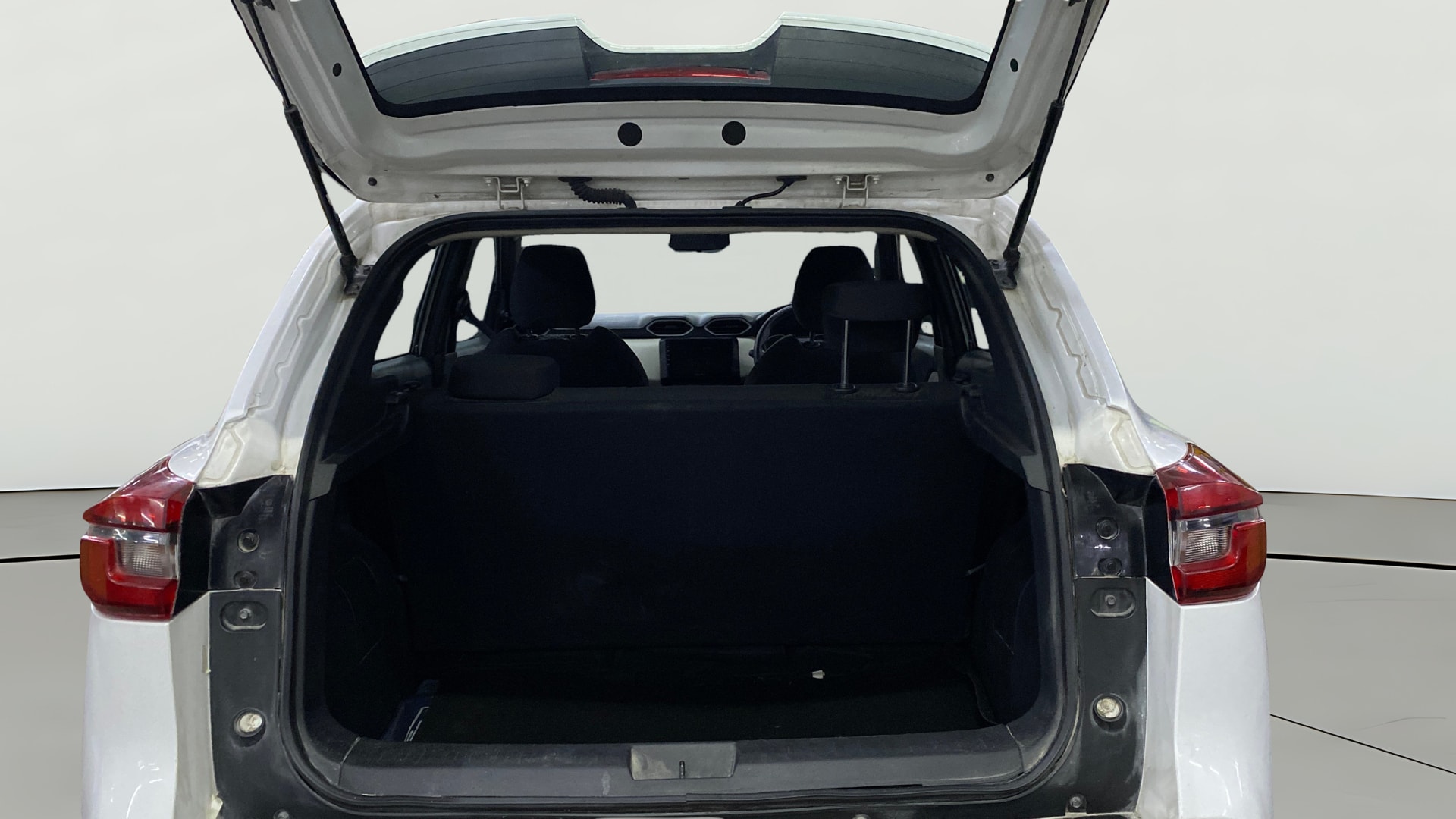 View 2024 Nissan Magnite XE Image 39 Used 2024 Nissan Magnite XE Image 39