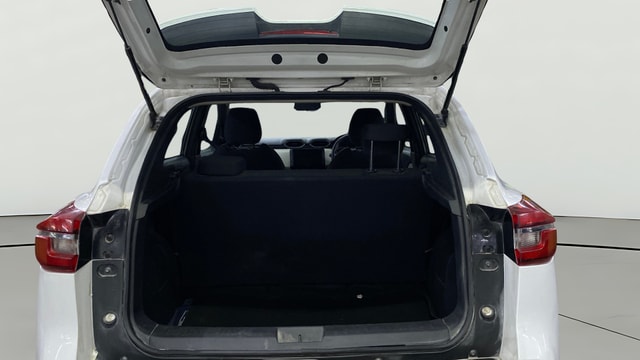 View Nissan Magnite Image 39 Used Nissan Magnite Image 39