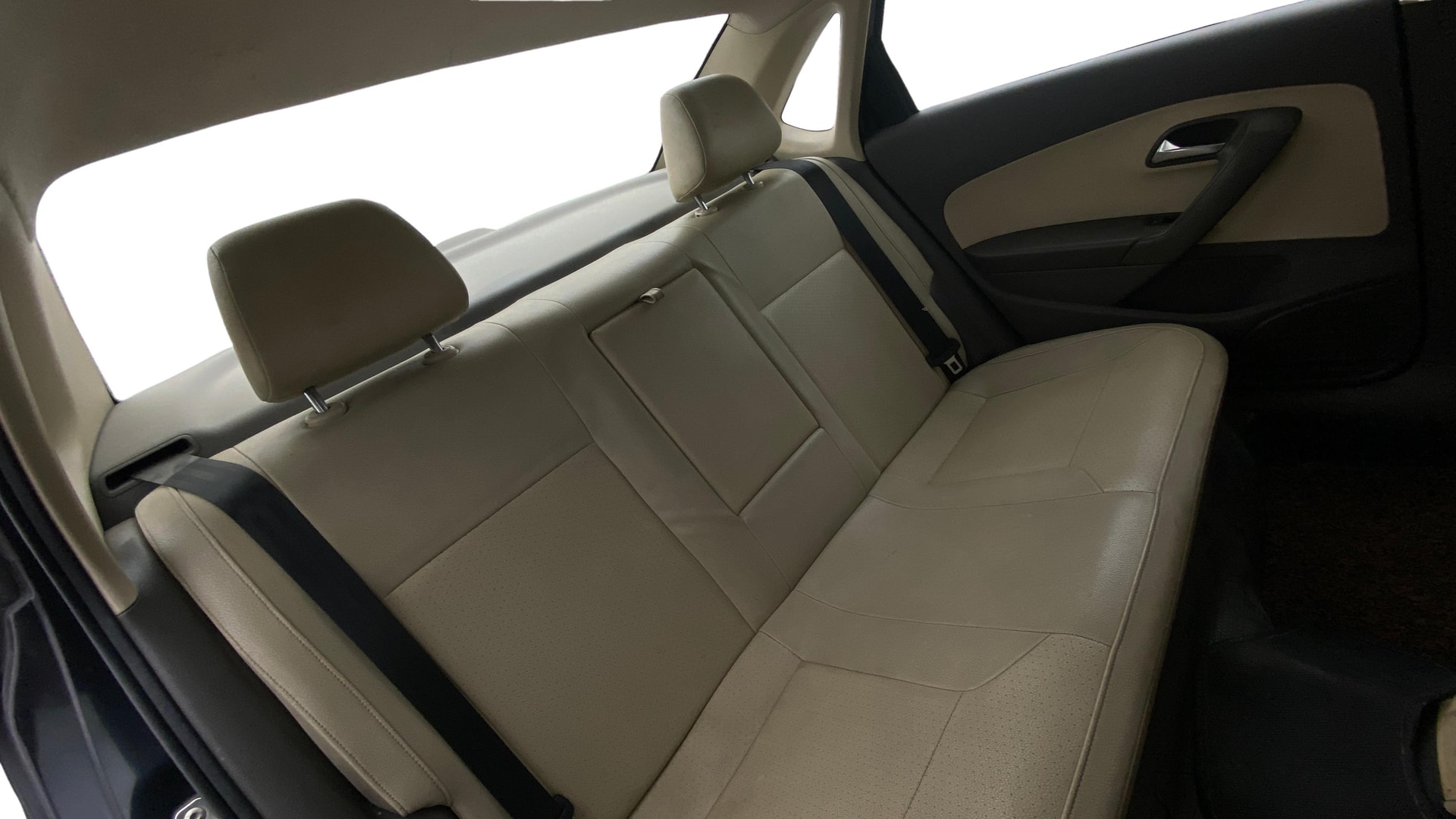 View 2012 Volkswagen Vento 1.2 L TSI Comfortline Petrol AT Image 29 Used 2012 Volkswagen Vento 1.2 L TSI Comfortline Petrol AT Image 29