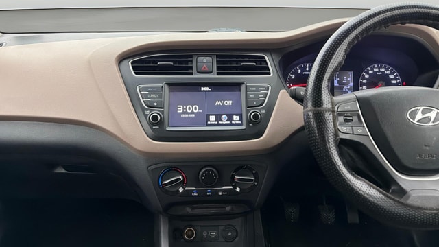 View Hyundai Elite i20 Image 17 Used Hyundai Elite i20 Image 17