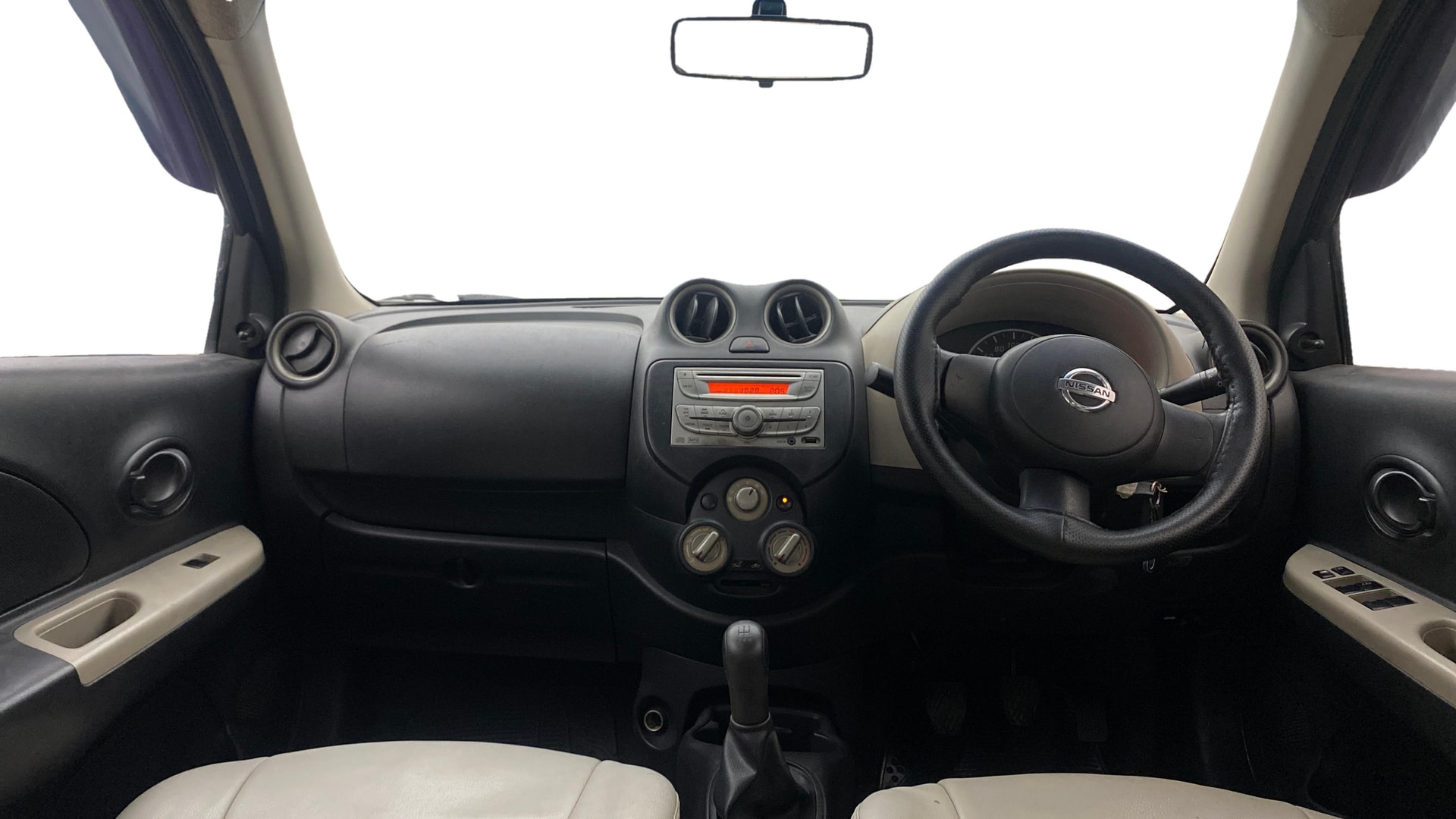 View 2015 Nissan Micra Active XV Image 28 Used 2015 Nissan Micra Active XV Image 28