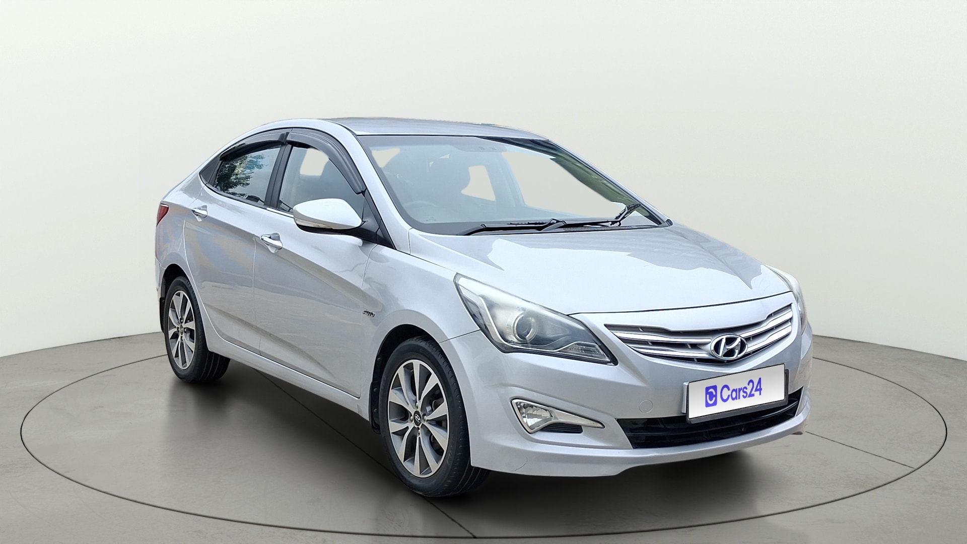 View 2016 Hyundai Verna 1.6 CRDi SX AT Image 21 Used 2016 Hyundai Verna 1.6 CRDi SX AT Image 21