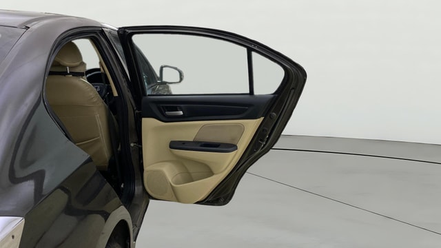 View Honda Amaze Image 7 Used Honda Amaze Image 7