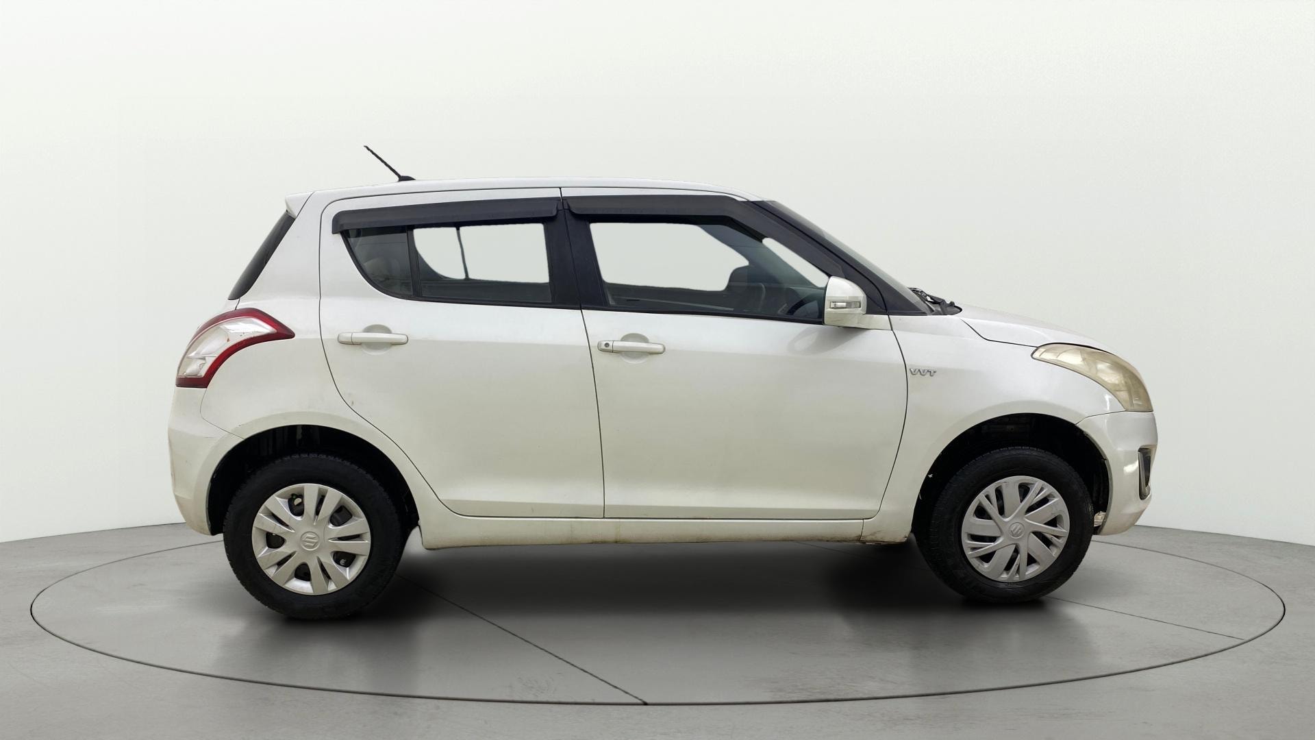 View 2015 Maruti Suzuki 1000 Base Variant Image 8 Used 2015 Maruti Suzuki 1000 Base Variant Image 8