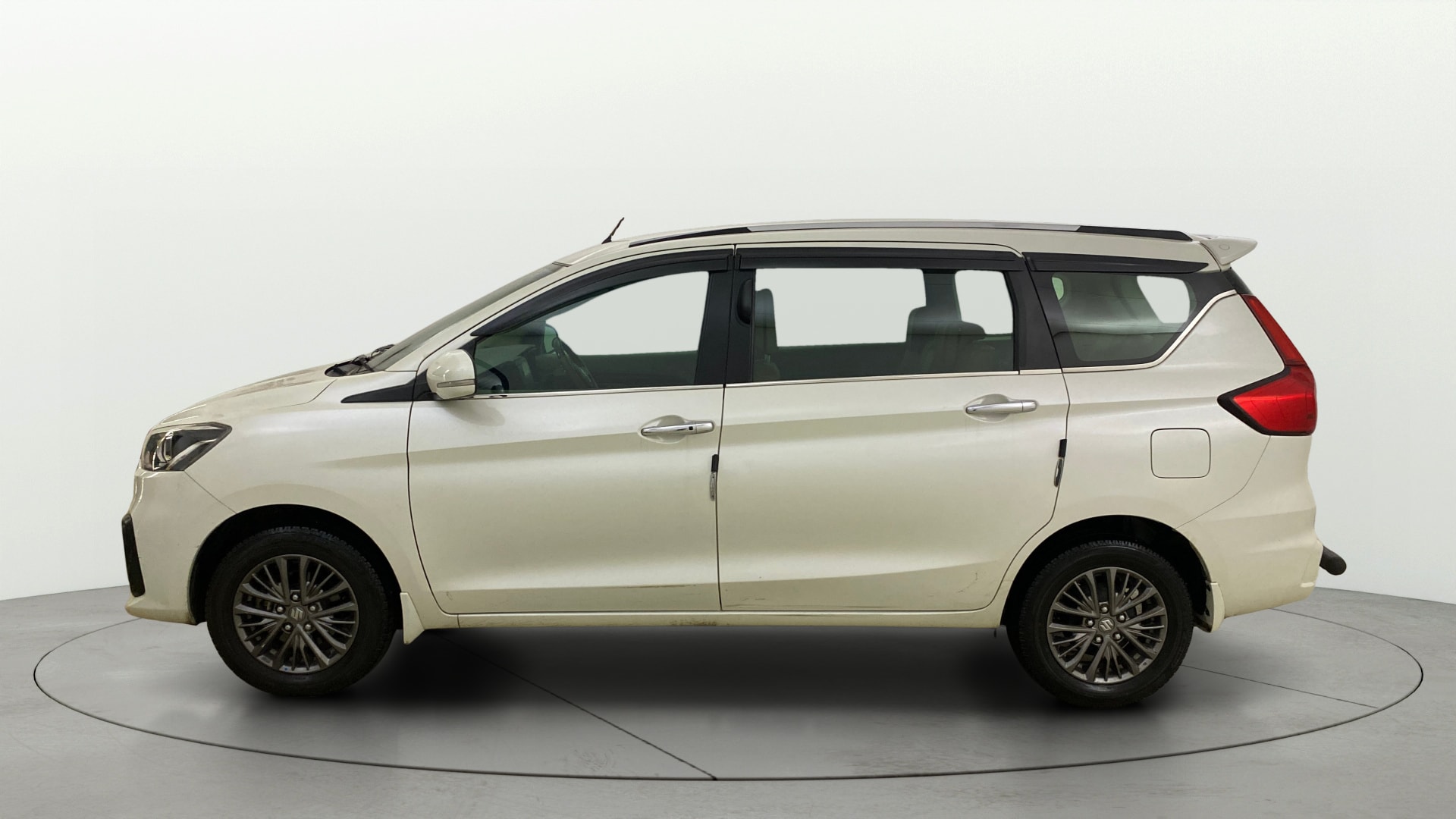 View 2021 Maruti Suzuki 1000 Base Variant Image 5 Used 2021 Maruti Suzuki 1000 Base Variant Image 5