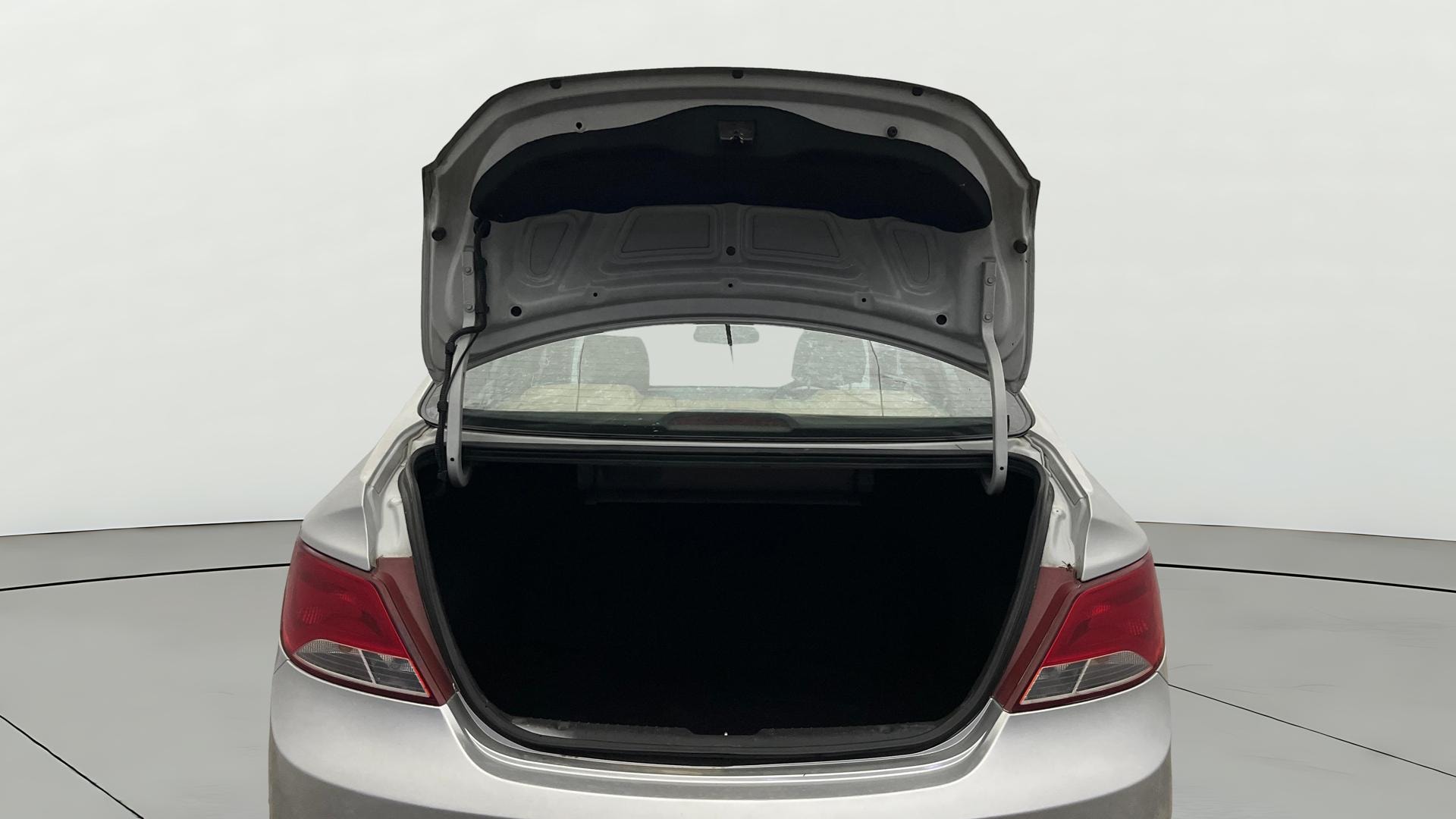 Used 2015 Hyundai Fluidic Verna Used 2015 Hyundai Fluidic Verna