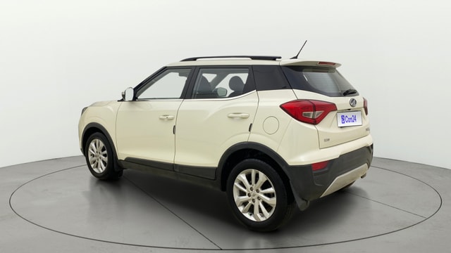 View Mahindra XUV300 Image 2 Used Mahindra XUV300 Image 2