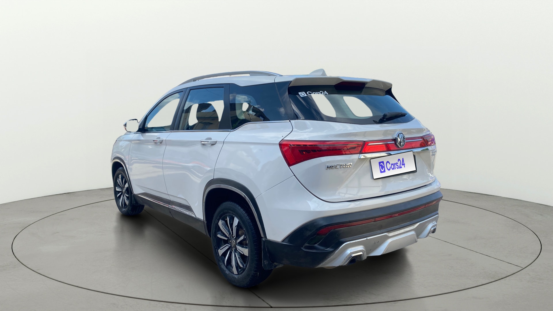 View 2019 MG Hector Sharp Diesel Image 2 Used 2019 MG Hector Sharp Diesel Image 2