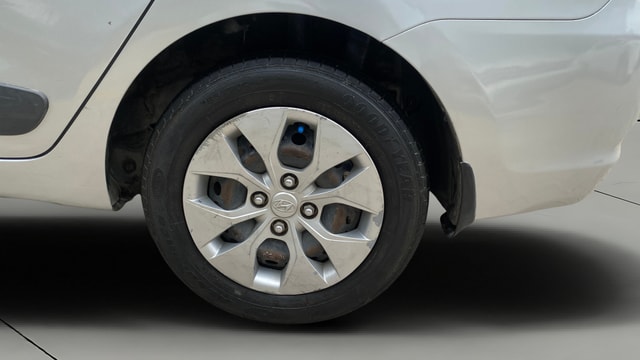 View Hyundai Xcent Image 11 Used Hyundai Xcent Image 11