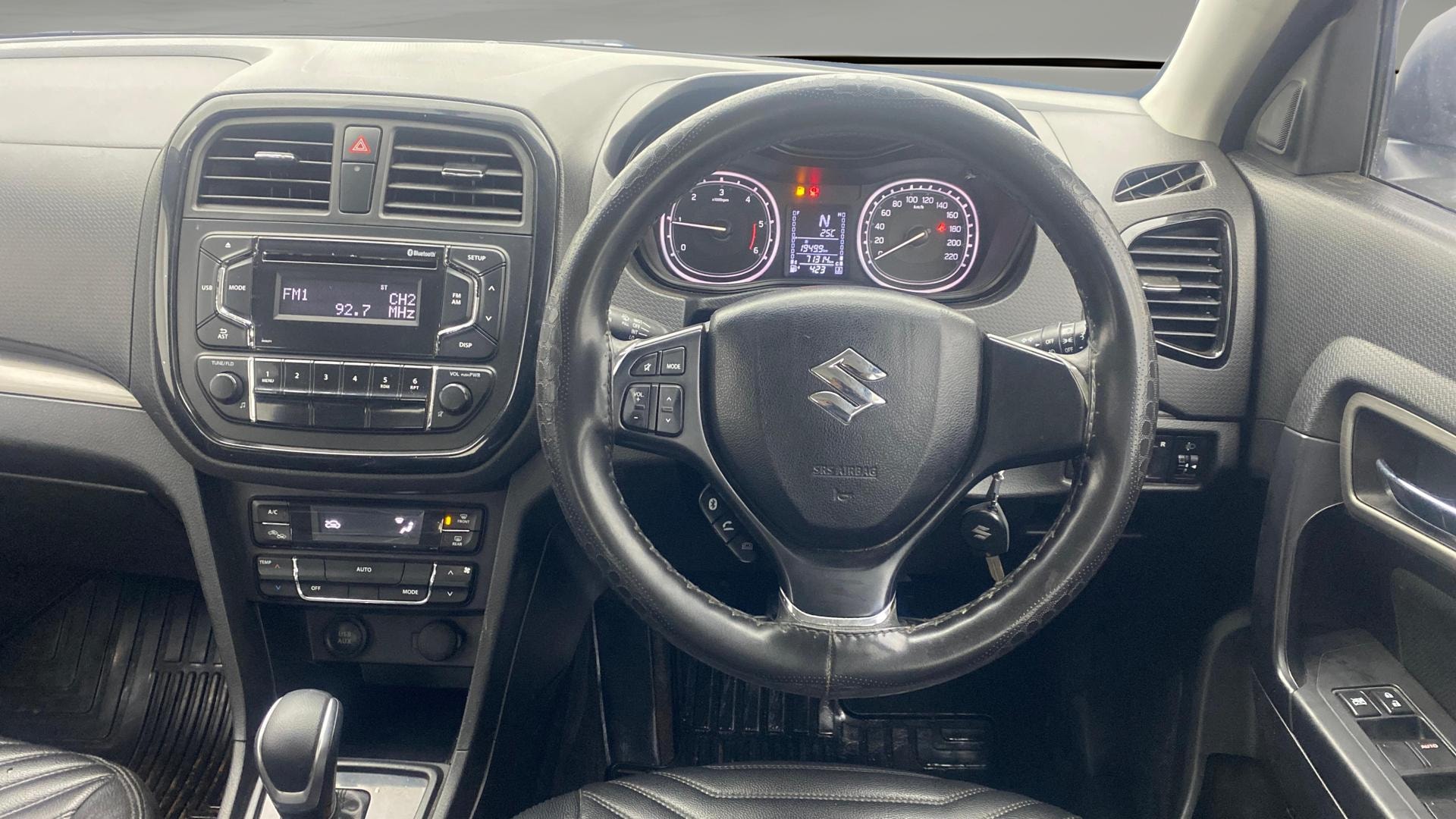 View 2019 Maruti Suzuki 1000 Base Variant Image 20 Used 2019 Maruti Suzuki 1000 Base Variant Image 20