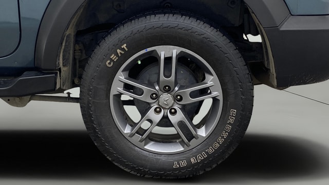 View Mahindra Thar Image 11 Used Mahindra Thar Image 11