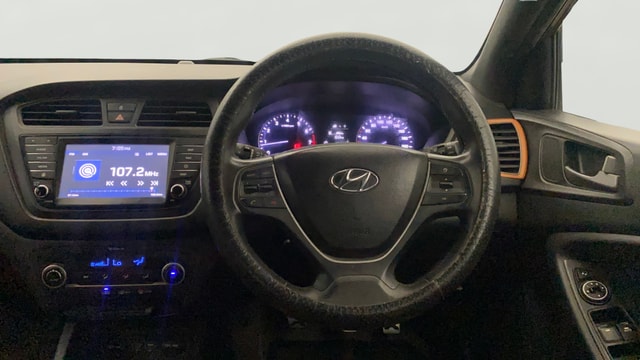 View Hyundai i20 Active Image 20 Used Hyundai i20 Active Image 20