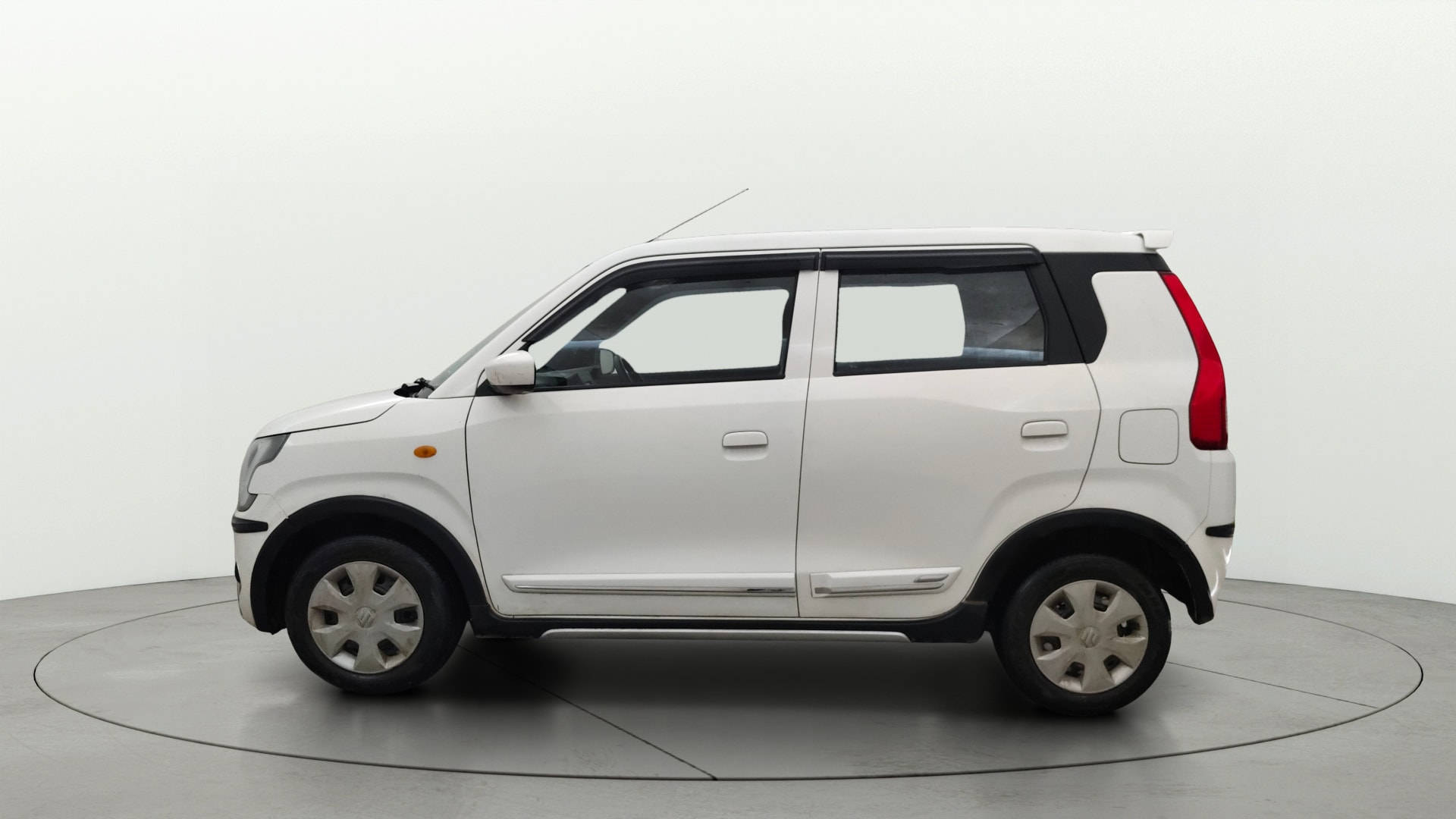 Used 2024 Maruti Suzuki 1000 Used 2024 Maruti Suzuki 1000
