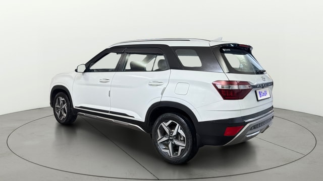 View Hyundai Alcazar Image 2 Used Hyundai Alcazar Image 2