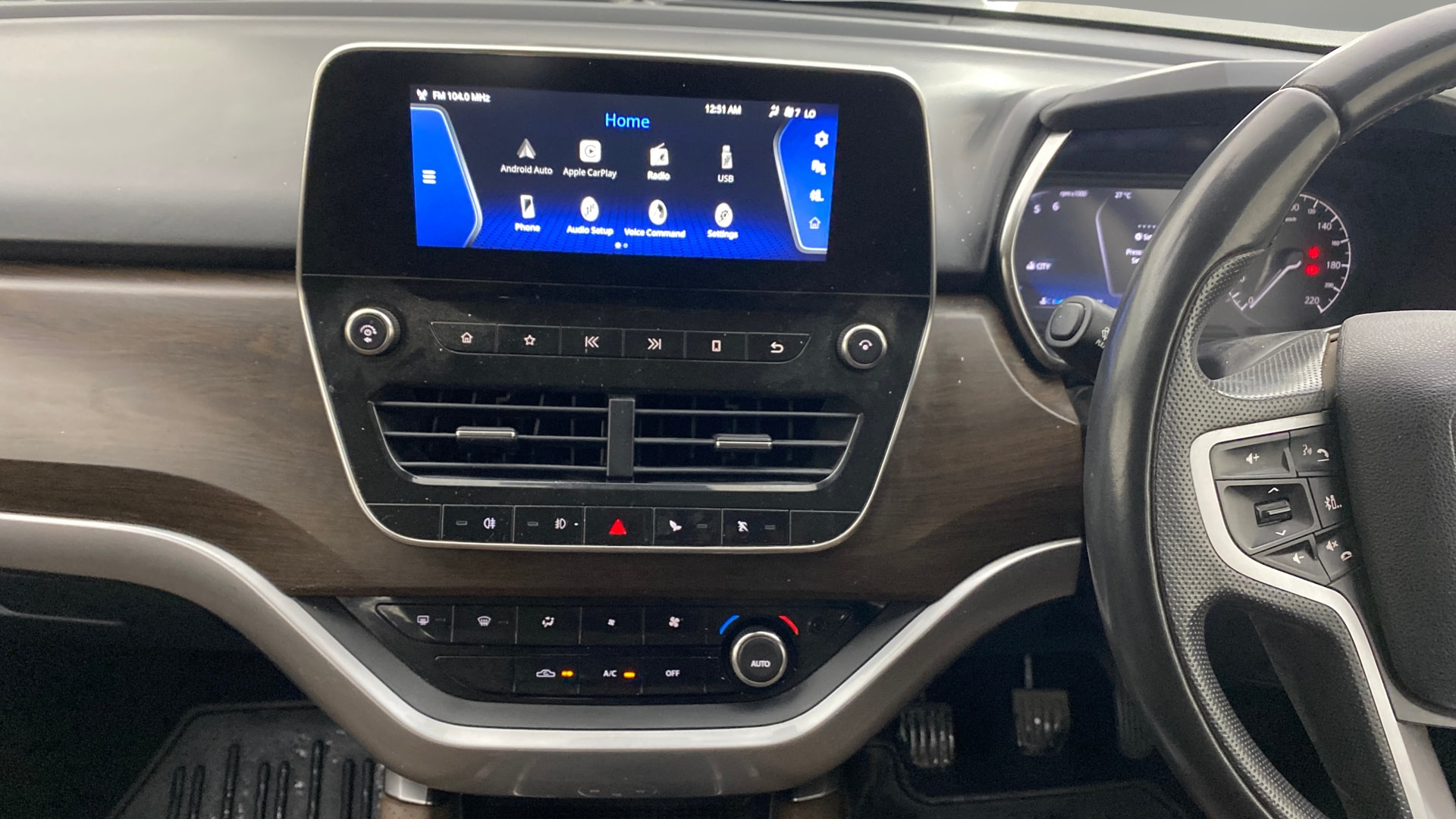 View 2020 Tata Harrier XE Image 33 Used 2020 Tata Harrier XE Image 33
