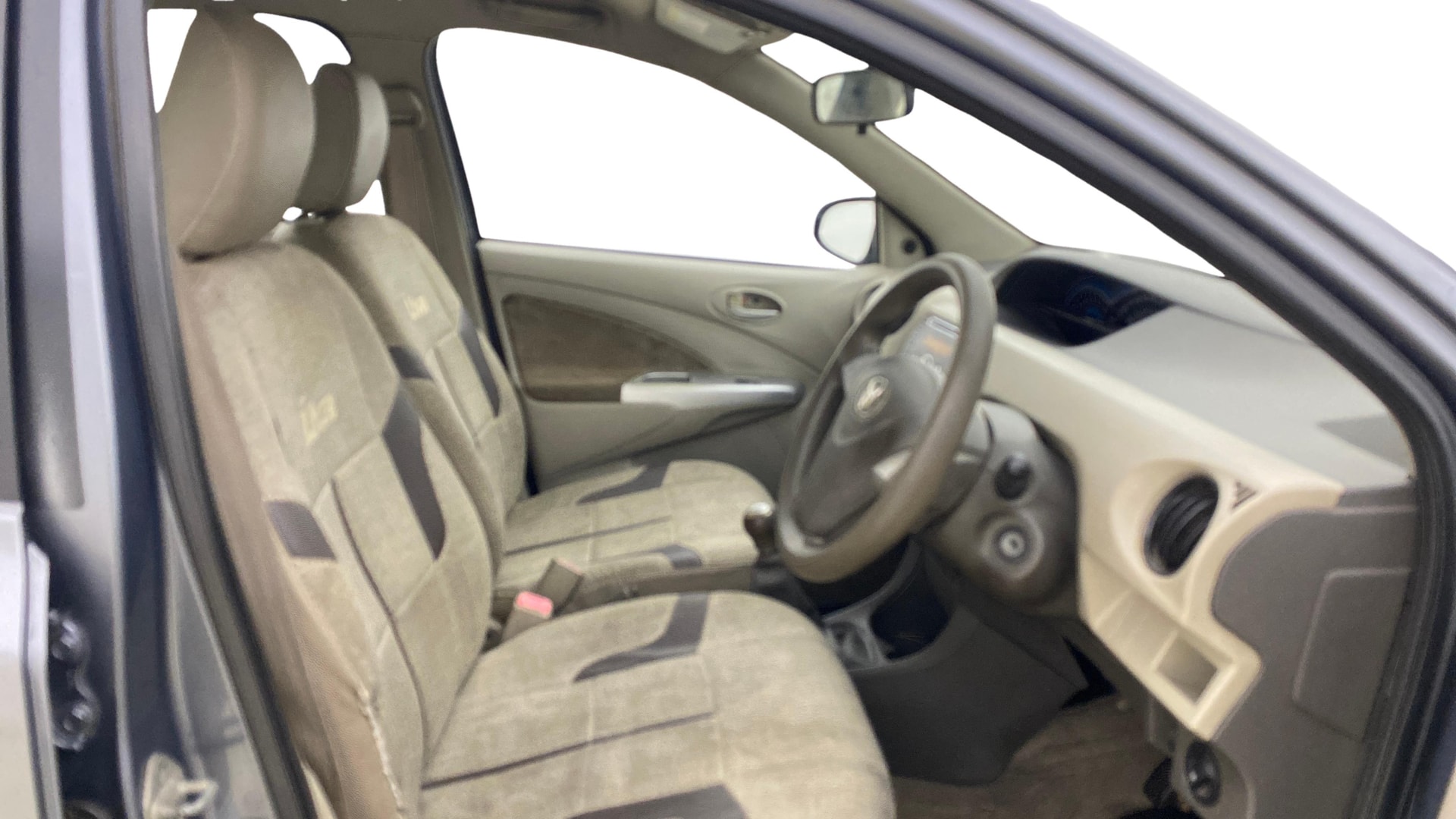 View 2015 Toyota Etios Liva V Image 25 Used 2015 Toyota Etios Liva V Image 25