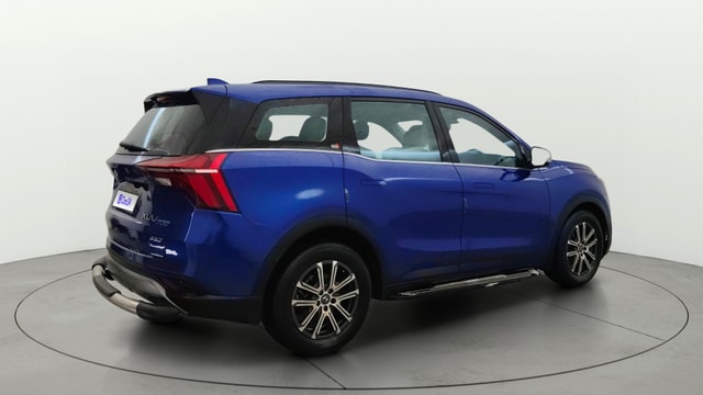 View Mahindra XUV700 Image 46 Used Mahindra XUV700 Image 46