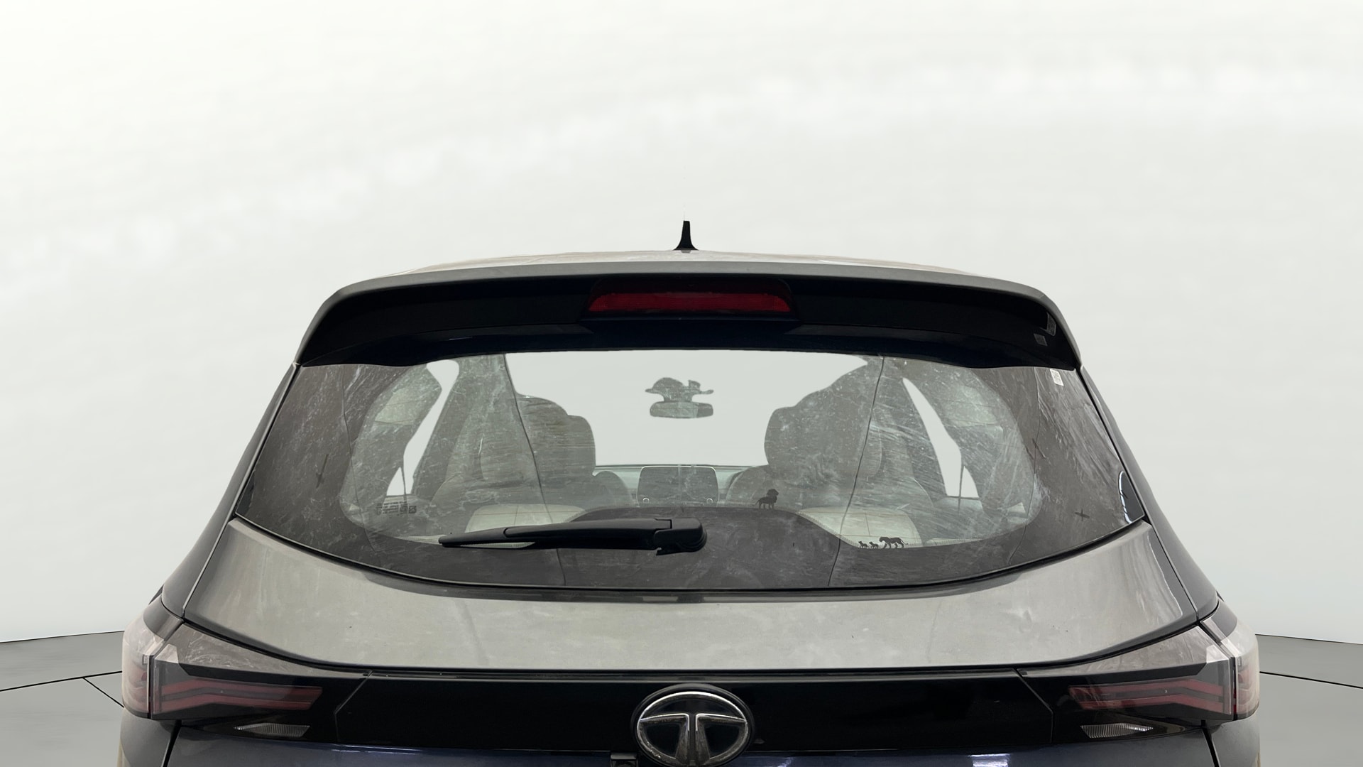 View 2021 Tata Safari XZA Plus Image 4 Used 2021 Tata Safari XZA Plus Image 4