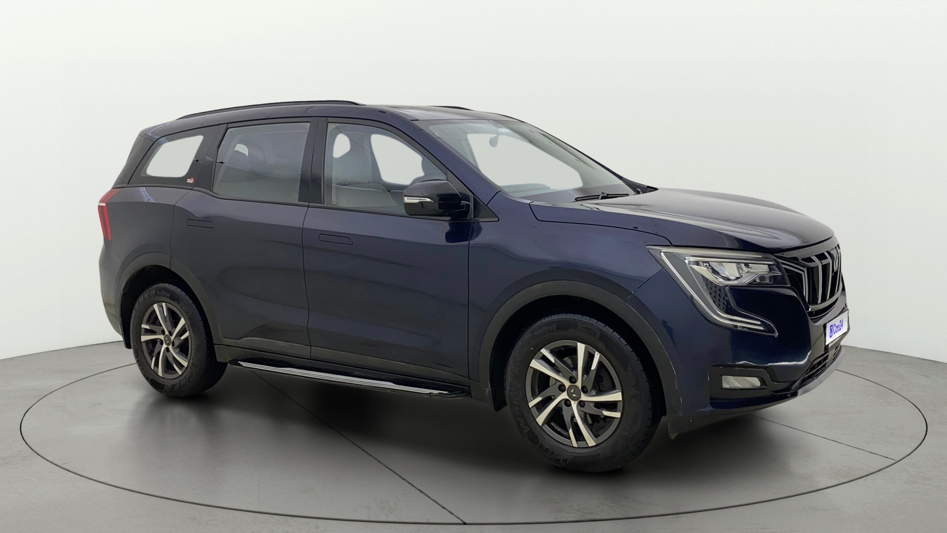 View 2022 Mahindra XUV700 MX Petrol 5 STR Image 14 Used 2022 Mahindra XUV700 MX Petrol 5 STR Image 14