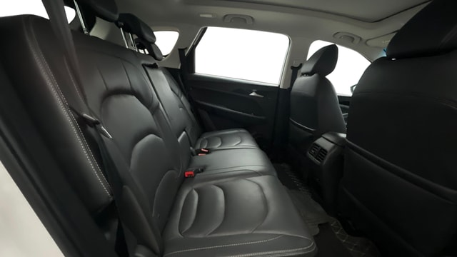 View MG Hector Image 31 Used MG Hector Image 31