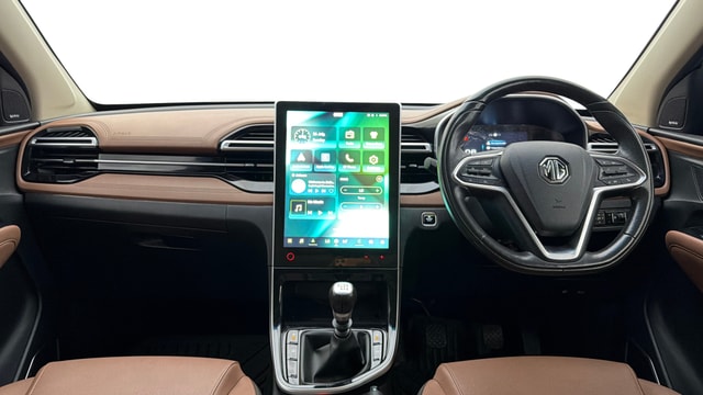 View MG Hector Plus Image 32 Used MG Hector Plus Image 32