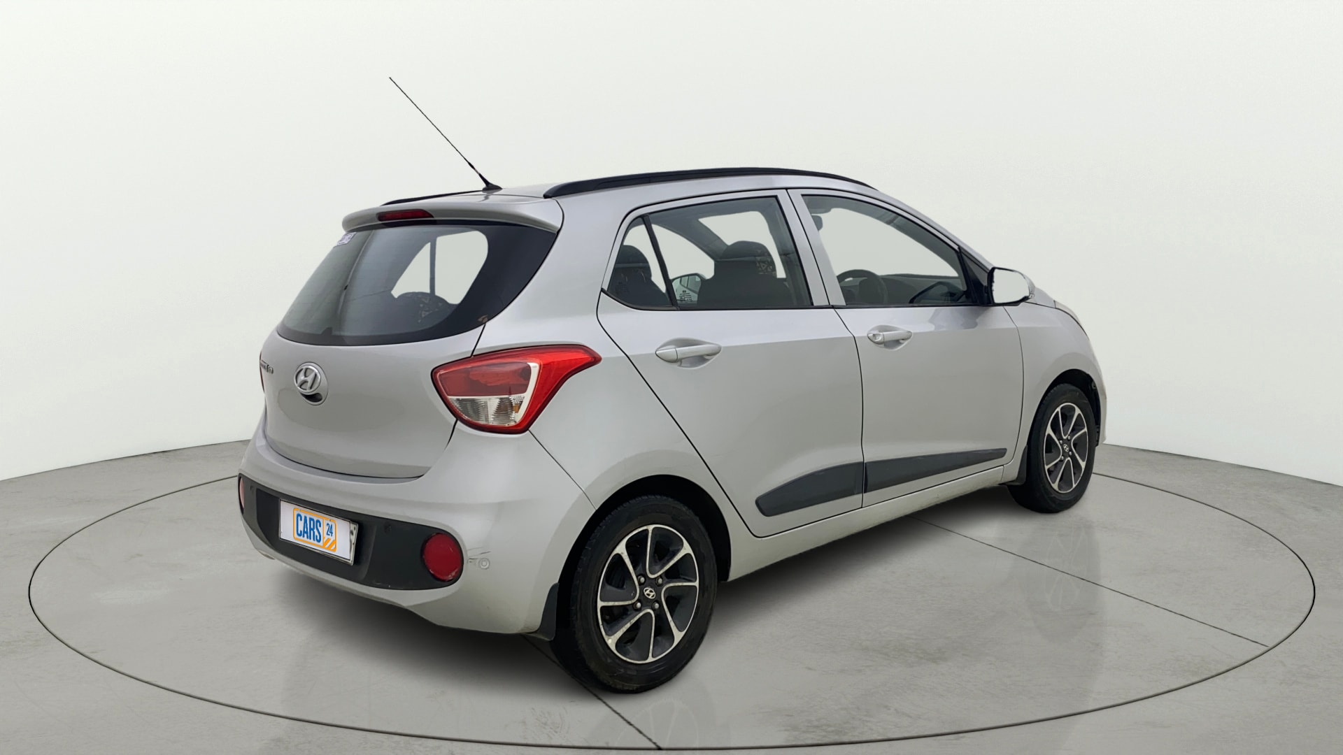 Used 2018 Hyundai Grand i10 Used 2018 Hyundai Grand i10