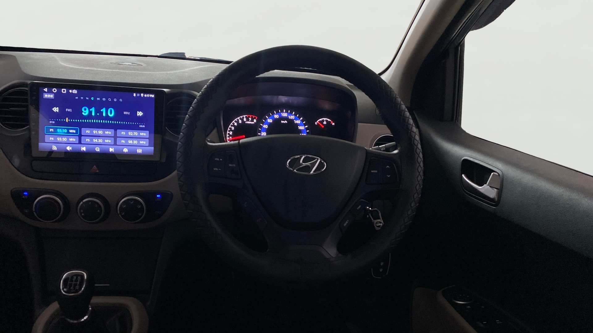 View 2016 Hyundai Xcent SX Petrol Image 20 Used 2016 Hyundai Xcent SX Petrol Image 20