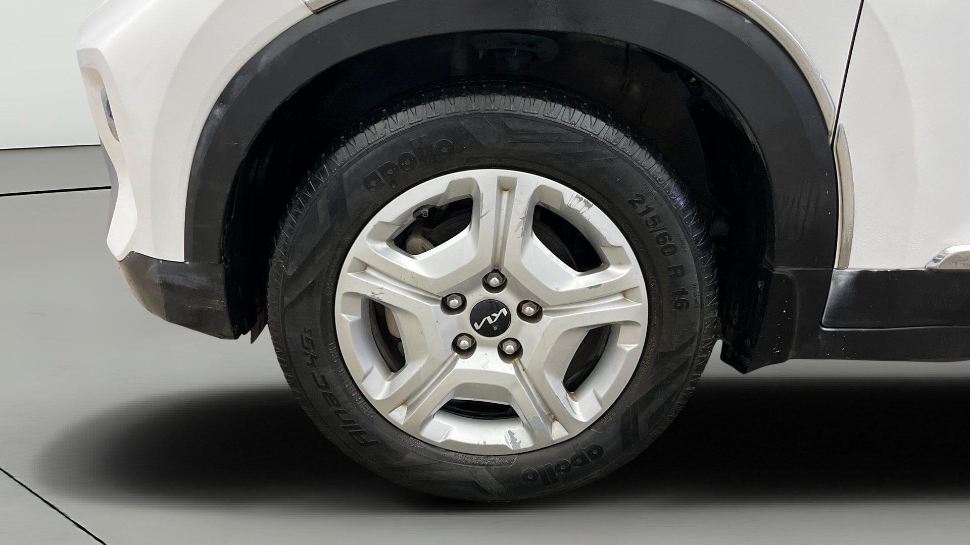 View 2023 Kia Sonet HTK Plus iMT Petrol Image 29 Used 2023 Kia Sonet HTK Plus iMT Petrol Image 29