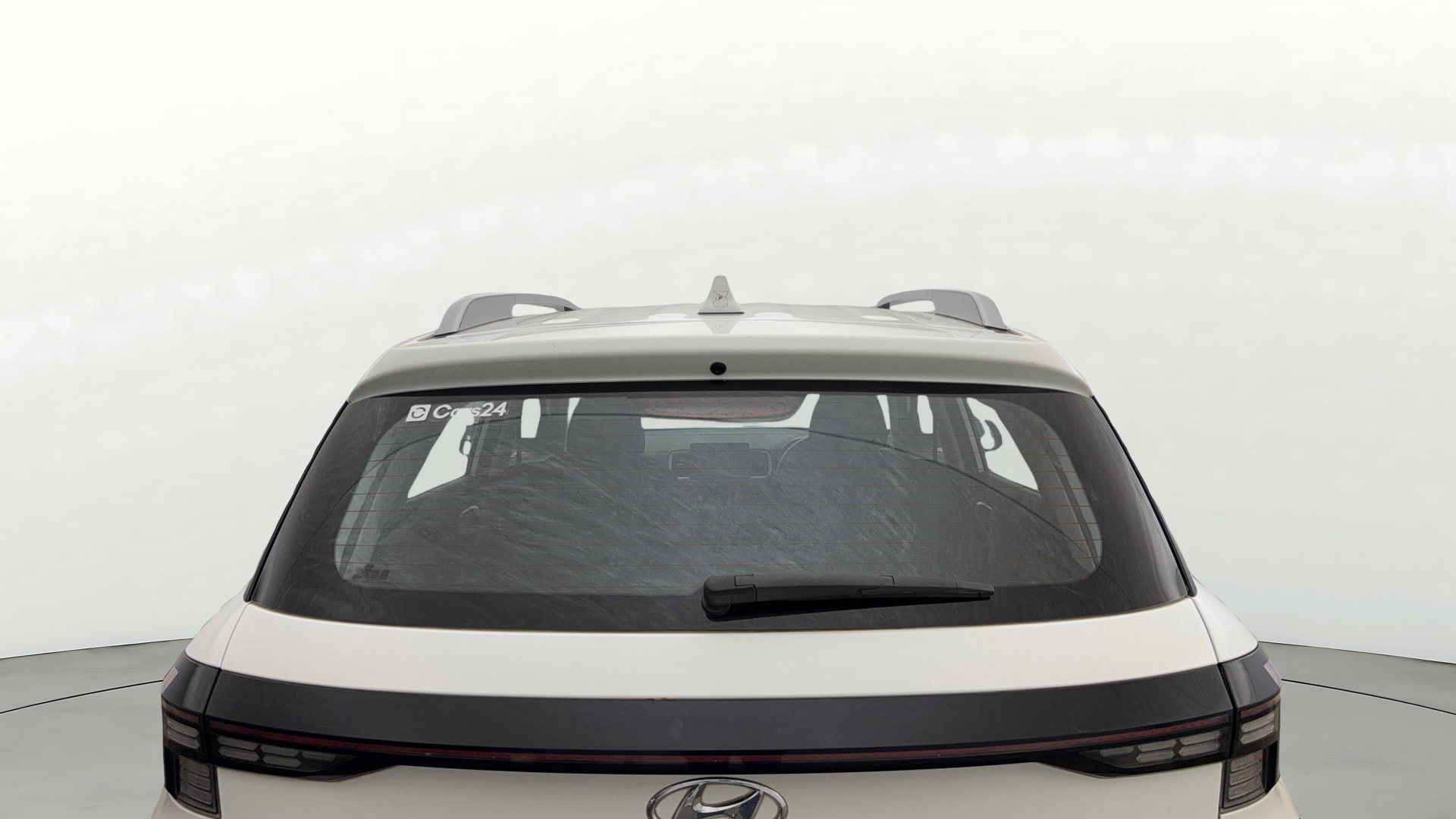 View 2022 Hyundai Venue S (O) 1.0 Turbo Petrol MT Image 4 Used 2022 Hyundai Venue S (O) 1.0 Turbo Petrol MT Image 4