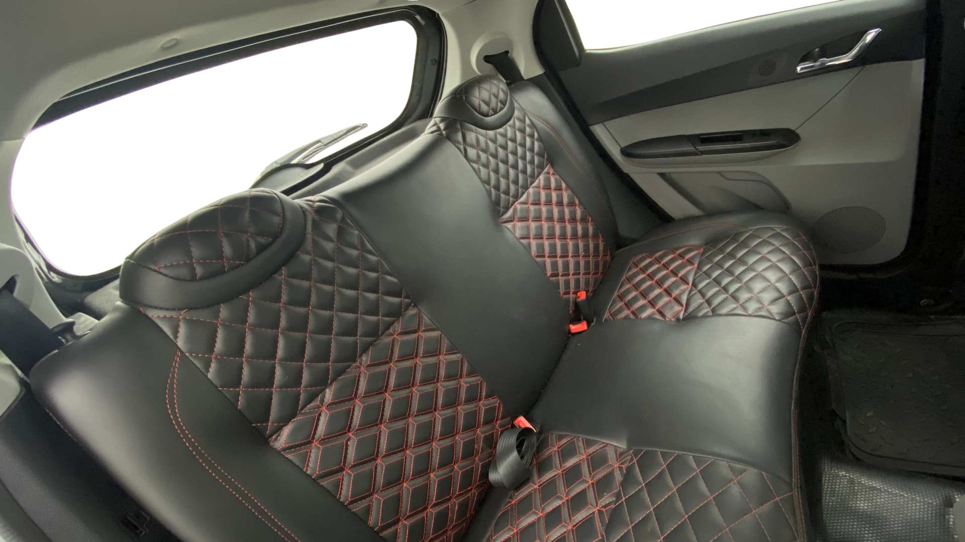 View 2021 Tata Tiago Revotorq XB Image 29 Used 2021 Tata Tiago Revotorq XB Image 29