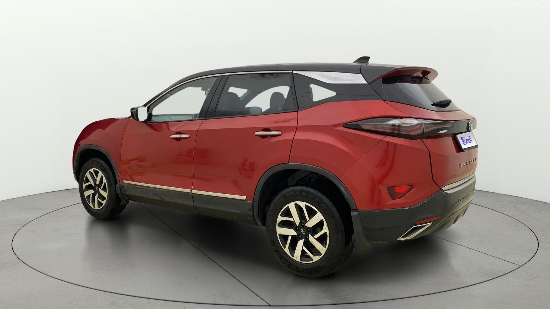 View 2022 Tata Harrier XE Image 2 Used 2022 Tata Harrier XE Image 2