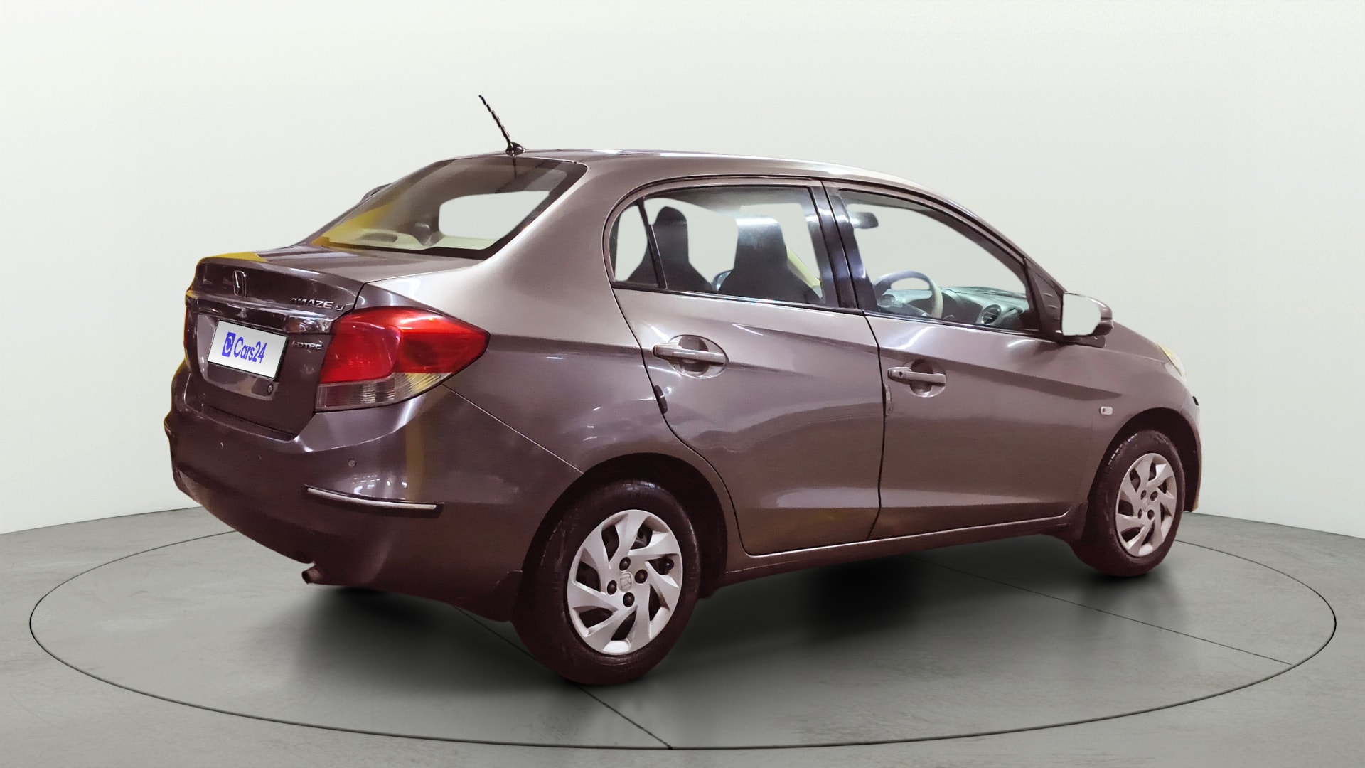 View 2015 Honda Amaze E MT Petrol BS IV Image 43 Used 2015 Honda Amaze E MT Petrol BS IV Image 43